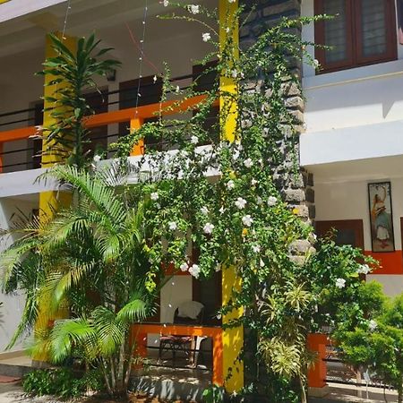 New Kovalam Beach Hotel Exterior foto